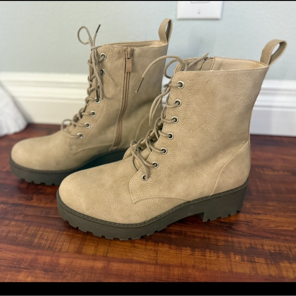 Vici-Tan Combat inspired Boots